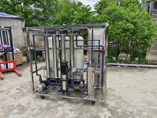 Фабричный прямой высококачественный 1000L/H очиститель воды фильтрующая машина Водоочиститель с обратным осмосом для производства льда / воды